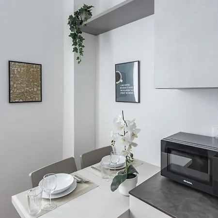 Daire Casa Fiordaliso - - By Host4u *